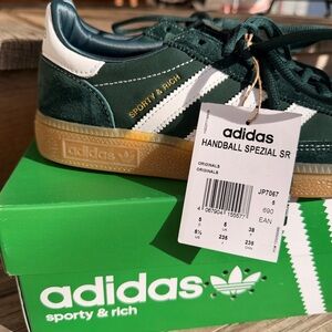 Adidas Sporty & Rich Handball Spezial in Dark Green / Cloud White/ Gum 3